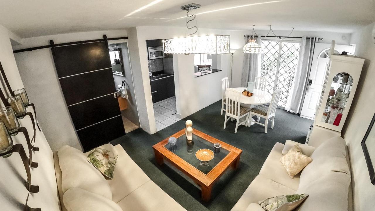 Apartamento Depa Lulú Zona Hotelera, Caseta De Cobro A Silao *